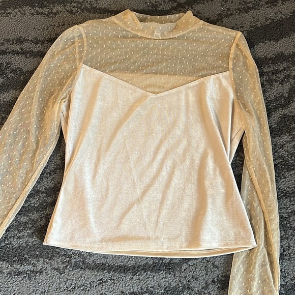 Crop Top Bundle - Picture 2 of 10